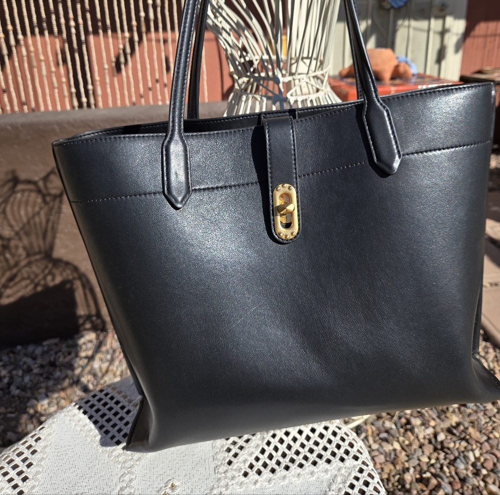 Donna Karan Bridgehampton Black  Leather Turnlock Triple Compartment Tote
